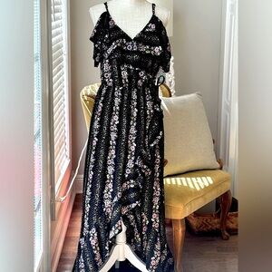 Blush Floral High-Low Maxi Dress. Women Sz-L EUC